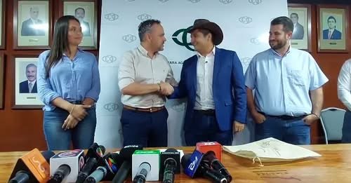 CAO entrega al PDC agenda legislativa para impulsar la producción