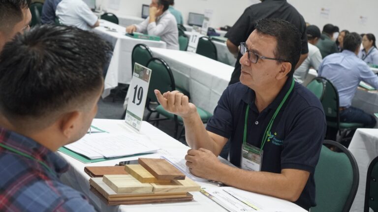 Rueda Internacional de Negocios Forestales 2026 cierra con $us 27,2 millones en intenciones de negocios